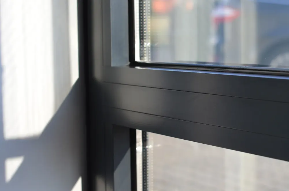 Menuiserie aluminium et acier sur mesure